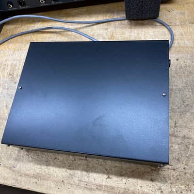 Vintech Audio x73 4-way power supply for X73, X73i, X81, 273, 473, 609CA image 2