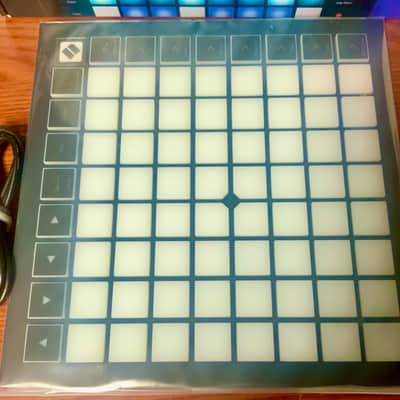 Novation LaunchPad PRO Production & Performance Grid for Ableton Live/ 2 Year Manufacture Warranty