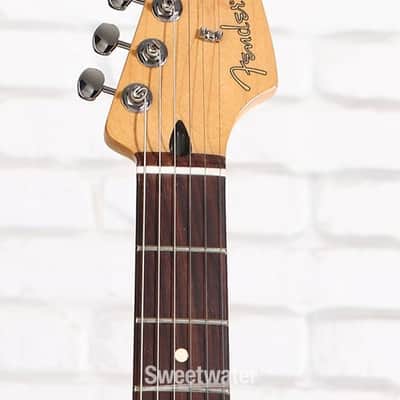 Fender Player II Stratocaster Electric Guitar - White Blonde with Rosewood Fingerboard (StratP2RWBd1) image 5