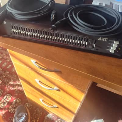 ART 172, One Third Octave Equalizer, 31 Band Graphic Eq, Low Cut image 1