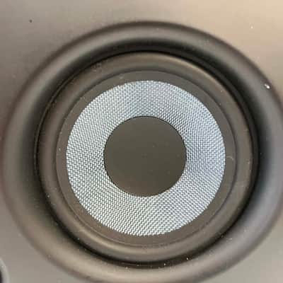 PreSonus Eris E44 2-Way Dual 4.5" Active Studio Monitor (Single) 2015 - Present - Black image 3