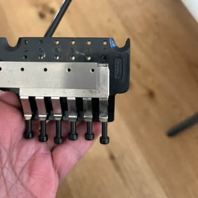Black Floyd Rose Original Tremolo System with R3 Nut 37mm Titanium Fat Block Made in Germany Bild 6