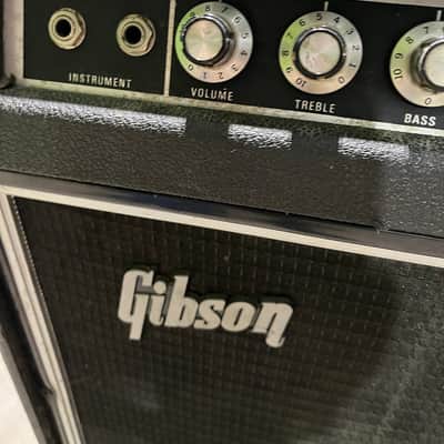 Gibson Gibson solid-state guitar combo amplifier, likely from the G-series (such as the G50 or G70) 1970 image 4