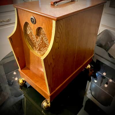 Rotary Connection 1x12/1x10 2 speaker guitar cab. 8 ohms. Vintage MCM style. Front and side firing speakers. Vintage Utah and Rola inside. Open or closed options. 2026 - Wood image 5