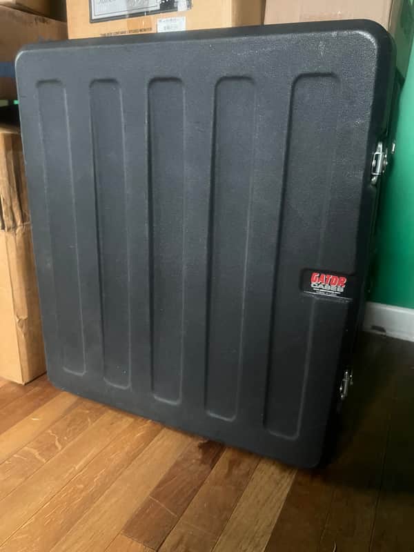 Gator G-PRO-10U-19 Roto Molded 10U Rack Case 2010s - Black