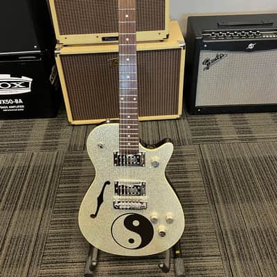 Gretsch Electromatic Silver Sparkle Jet Semi-Hollow Electric Guitar image 1