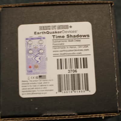 EarthQuaker Devices / Death By Audio Time Shadows II Subharmonic Multi-Delay Resonator Guitar Effects Pedal Silver / Purple image 2