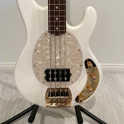 Music Man Stingray Classic Limited  Edition Gilded White  2012 - Gilded White image 5