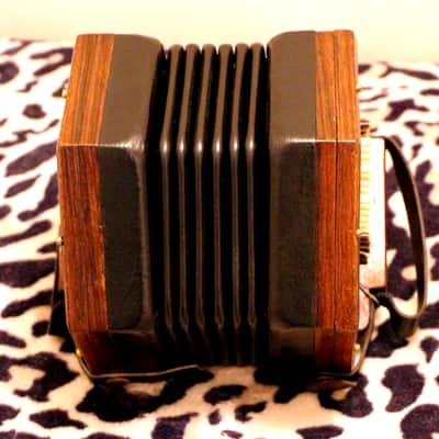 Lachenal 48 button Crane Duet Concertina vintage image 4