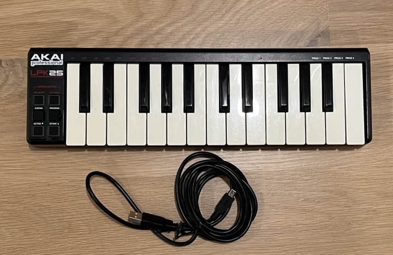 Akai LPK25 MKII 25-Key MIDI Controller