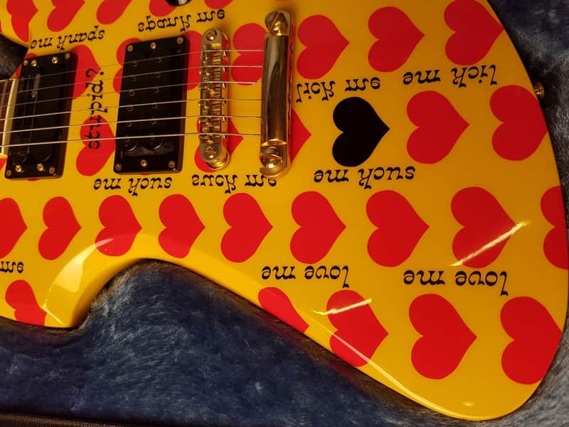 Fernandes Burny Hide Signature MG-360S Heart Yellow Honduras