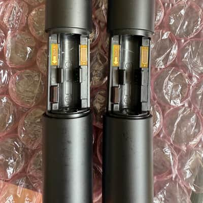 Shure UR2 Wireless Handheld Microphones with KSM9 Capsules – H4 Band, worldwide shipping image 14