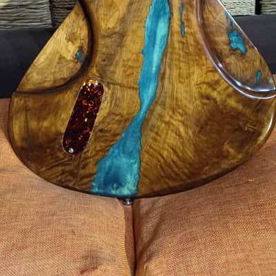 PeaceQ Custom Deluxe Goldfoil Olive Burl image 7