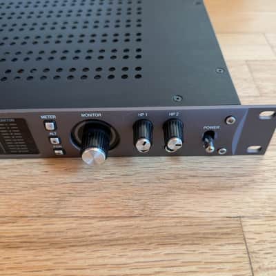 Universal Audio Apollo x6 Thunderbolt 3 Audio Interface 2020 - Present - Black image 3