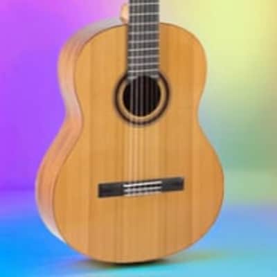 Admira Granada 3/4 Classical Guitar – Solid Cedar Top, Mahogany Back & Sides – Student Series image 2