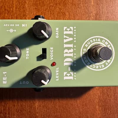 AMT Electronics E Drive Distortion 2010s - Green image 2