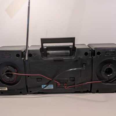 90’s Sony Boombox CFS-1030 Ghettoblaster w Graphic Equalizer AM/FM Cassette and Line in BOOMBOX Stereo Radio Works/Tape Player Doesn't Work image 5