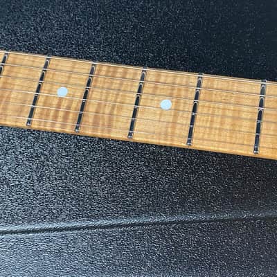 NEW ! Jackson Custom Shop Dinky HSH - Roasted Maple Neck & Fretboard - DK - 3-Tone Sunburst - Authorized Dealer - 7.5 lbs - G06672 image 7