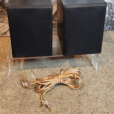 Paradigm Paradigm ADP-100 4-driver, 2-way dipole surround/rear speaker 2002 - Black image 3