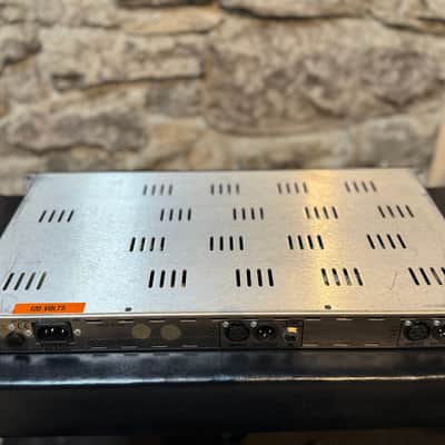 API 2500 Stereo Bus Compressor 2000 - 2019 - Black image 9