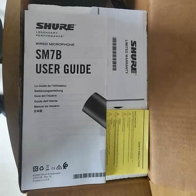 Shure SM7B Cardioid Dynamic Microphone - Present - Black image 7