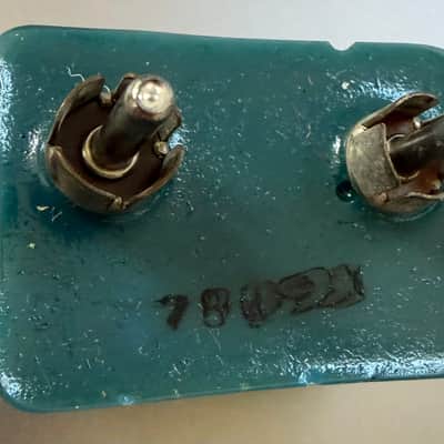 JHD Audio Ice Cube sustain coupler for Fender amps before 1978 - Blue image 5