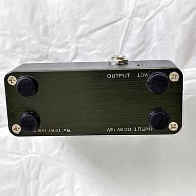 One Control Hooker's Green Bassmachine first edition complete image 4