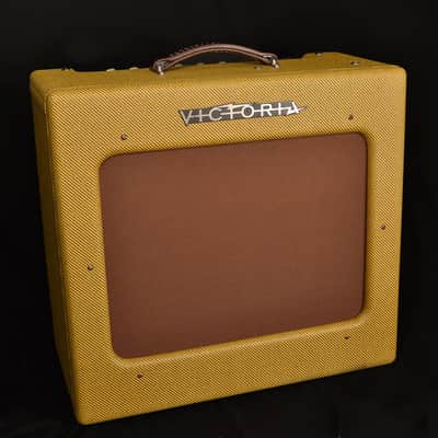 Victoria Regal Tweed 5-35 Watts Class A-Bifilar Output Transformer-Use One or Two Tubes in any 8 Pin Combination 1x15 Eminance Speaker-Accutronics Reverb Tank Interchangeable Tube Options without Bias Adjustments image 1
