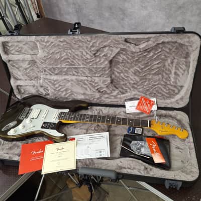 Fender American Ultra II Stratocaster HSS with Ebony Fretboard 2024 - Present - Texas Tea 7.9 pounds image 2