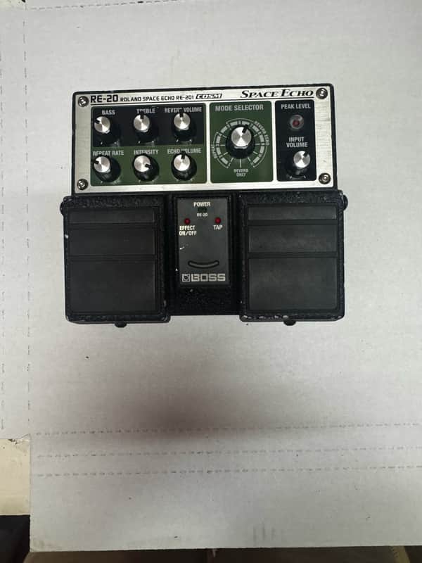 Boss RE-20 Space Echo