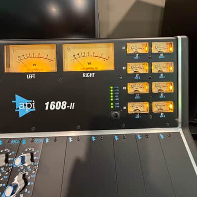 API API 1608 MkII Console with Final Touch Automation – Excellent Condition 2023 image 4