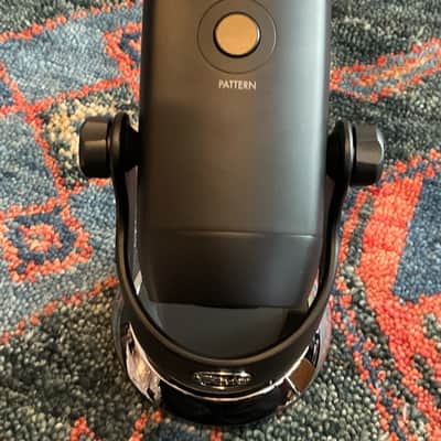 Blue Microphones Yeti X USB Condenser Microphone image 3