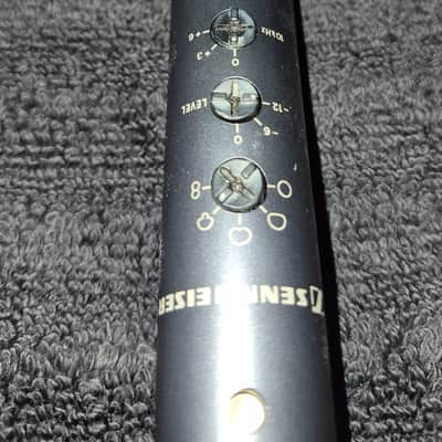 Sennheiser MKH80 P48 Vintage Condenser Microphone image 7
