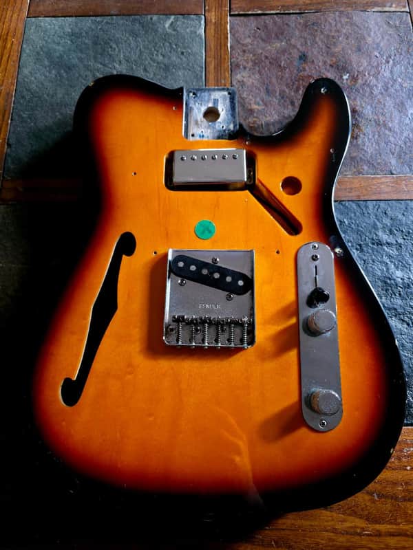 Fender Thinline MIM Telecaster semi-loaded body HS '97 - sunburst image 1