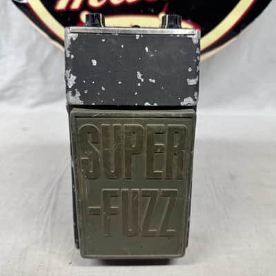 Univox Super-Fuzz superfuzz Fuzz Pedal - missing 3 screws image 2
