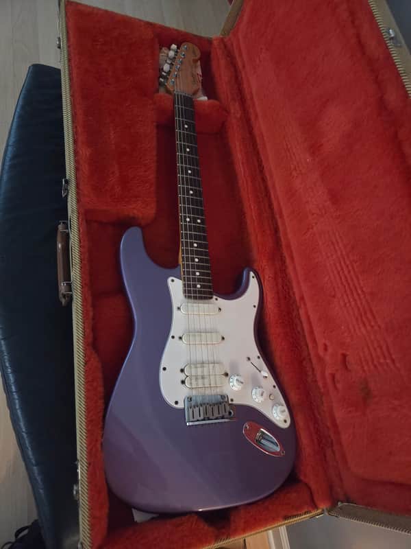 Fender Jeff Beck Artist Series Stratocaster with Lace Sensor Pickups 1991 - 2000 - Midnight Purple image 1