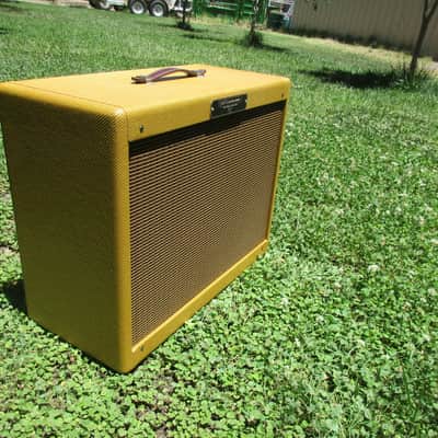Carl's Custom Amps 2x10  Lacquered Tweed Extension Cabinet  Your Choice of Speakers image 5