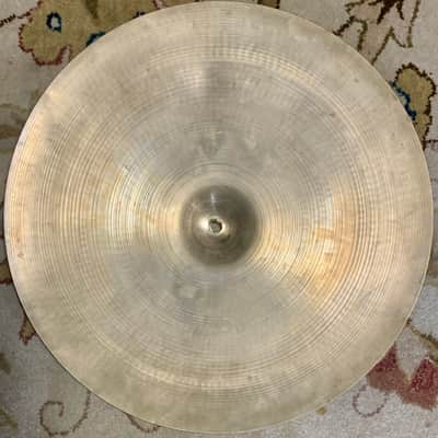 Zildjian Avedis 18” Crash - Vintage 70's Era - Good Condition - 1466g image 2