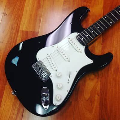 Samick Silvertone Strat Style Electric image 2
