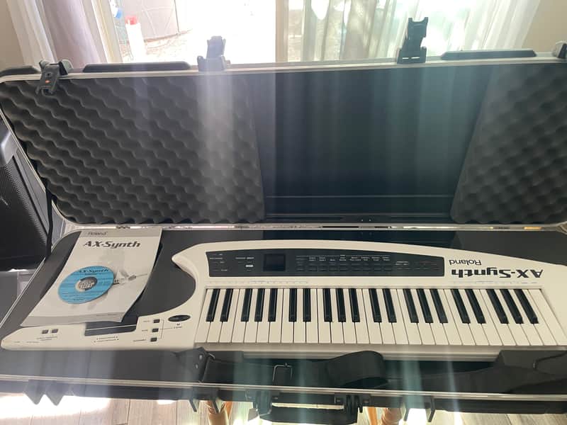 Roland AX-Synth 49-Key Shoulder Synthesizer 2009 - 2012 - White image 1