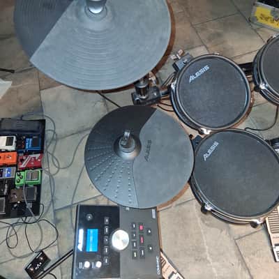 Alesis Command Advanced Mesh Kit Electronic Drum Set - Black image 3