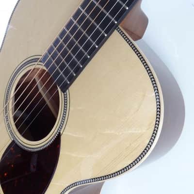 Martin Customshop OOO (Wood selected by dealer) image 8