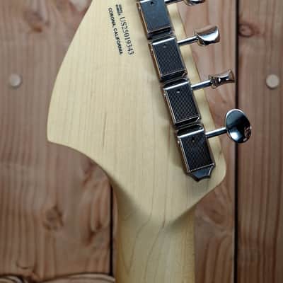 Fender American Performer Mustang 2025 - Vintage White image 15