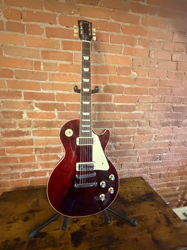 Gibson Les Paul 70's Deluxe 2023-2024 Wine Red