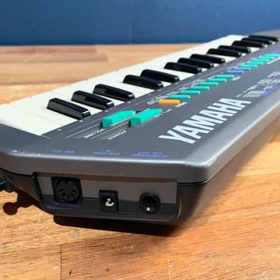 Yamaha SHS-10 Keytar - Gray w/ Power Supply image 5