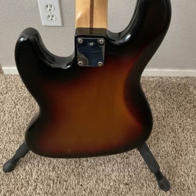 Fender American Standard Jazz Bass 2005 - Sunburst image 11