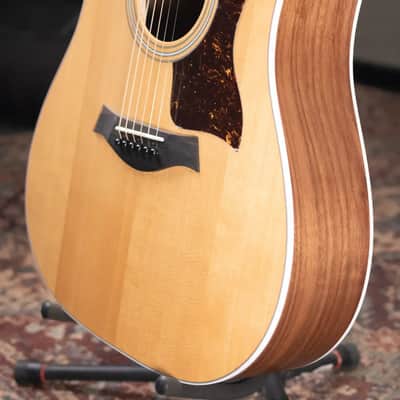 Taylor 210ce Dreadnought Acoustic/Electric Guitar with Gig Bag image 4