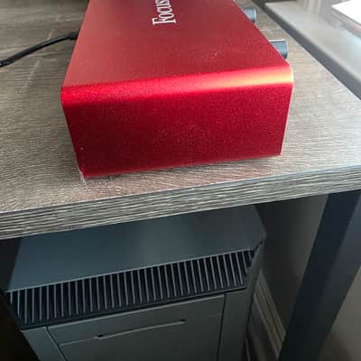 Focusrite Scarlett 2i2 3rd Gen USB Audio Interface 2019 - Present - Red / Black image 6