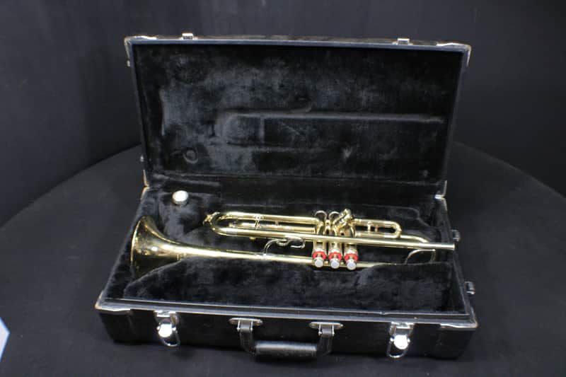 A King Cleveland Superior Bb Real Nice Trumpet in it's Original Case # 26 T image 1