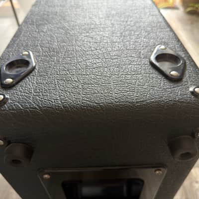 Marshall 2x12 guitar cab image 2